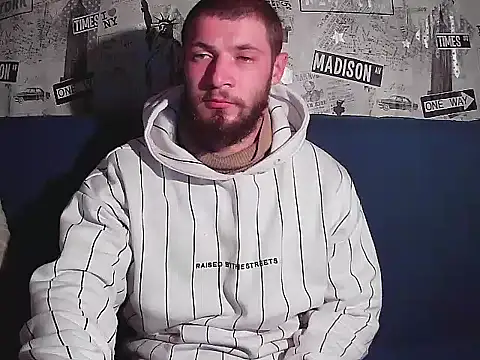 jimmyy  online show from November 10, 9:14 am