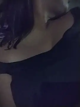 Snapshot of Andreita_95 chatting on May 31, 11:27 pm Andreita 95 online show from May 31, 11:27 pm