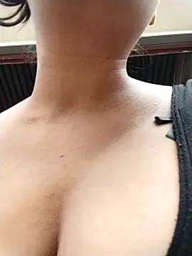 Andreita 95 online show from April 9, 9:54 pm