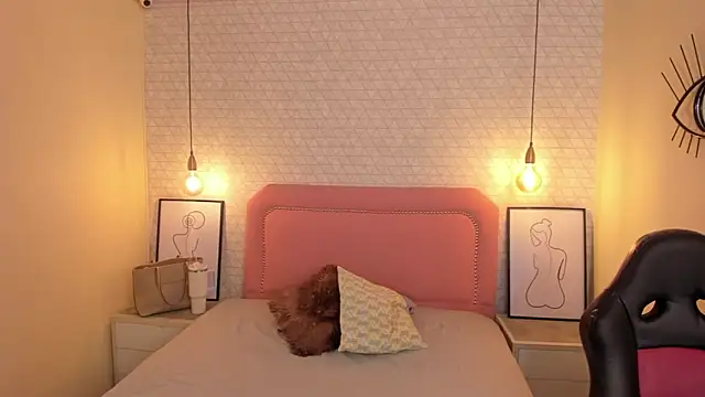 Kittytimberlake online show from October 24, 12:15 pm