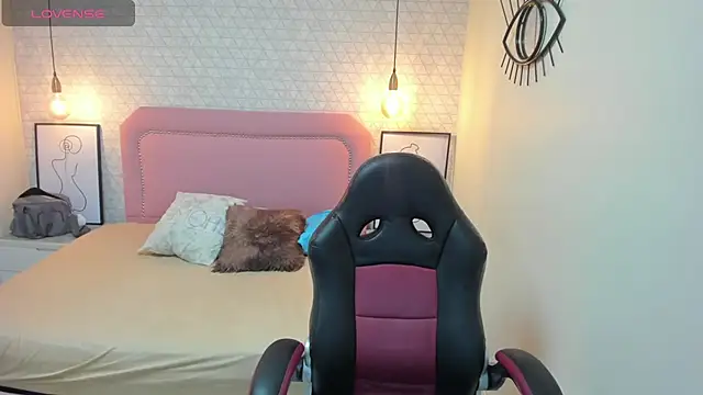 Kittytimberlake online show from October 30, 12:14 pm