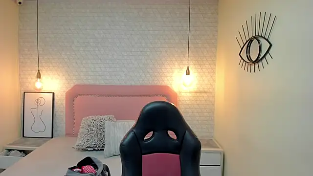 Kittytimberlake online show from February 5, 12:23 pm