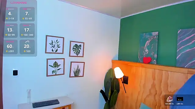 Snapshot of jacob-coper chatting on October 31, 3:14 am jacob-coper online show from October 31, 3:14 am