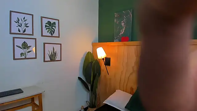 Snapshot of jacob-coper chatting on November 29, 3:06 am jacob-coper online show from November 29, 3:06 am