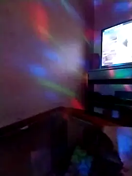 CrestedNotch online show from February 15, 4:35 am