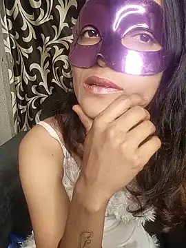 REVA DARLING online show from March 22, 3:13 pm