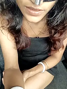 REVA DARLING online show from September 8, 3:22 pm