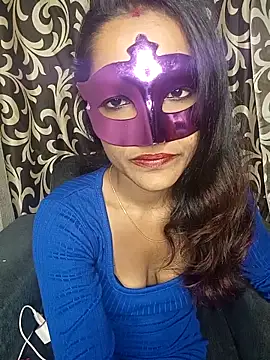 REVA DARLING online show from November 20, 6:47 am