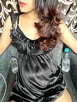 REVA DARLING online show from September 24, 1:17 pm