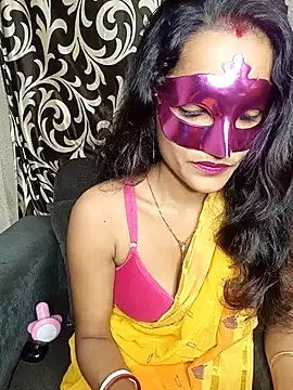 Snapshot of REVA_DARLING chatting on June 12, 6:55 am REVA DARLING online show from June 12, 6:55 am