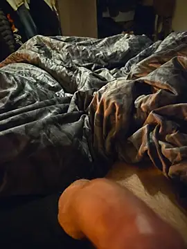 Snapshot of ruffuuss chatting on February 25, 7:08 am ruffuuss online show from February 25, 7:08 am