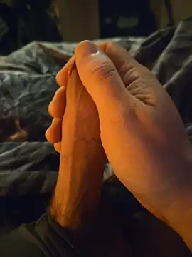 ruffuuss online show from April 4, 7:26 am