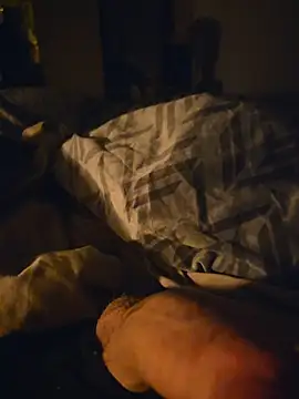 Snapshot of ruffuuss chatting on January 18, 9:02 am ruffuuss online show from January 18, 9:02 am