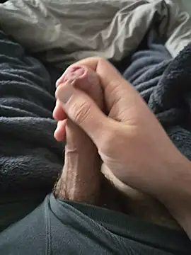 ruffuuss online show from April 3, 1:17 pm