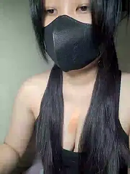 Snapshot of Athena20001 chatting on July 18, 7:22 pm Athena20001 online show from July 18, 7:22 pm