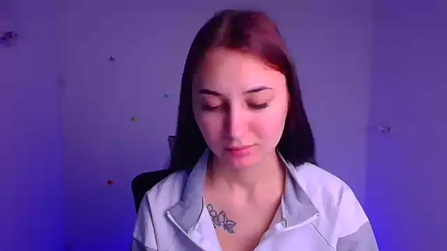 Snapshot of Jennifer_Blum chatting on March 21, 5:54 am Jennifer Blum online show from March 21, 5:54 am