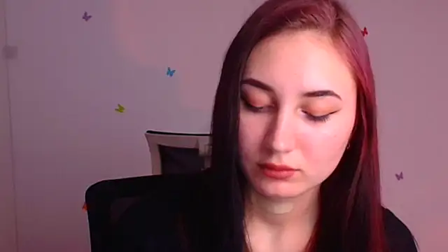 Snapshot of Jennifer_Blum chatting on February 24, 1:13 am Jennifer Blum online show from February 24, 1:13 am