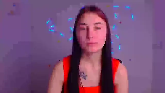 Snapshot of Jennifer_Blum chatting on March 11, 9:24 am Jennifer Blum online show from March 11, 9:24 am