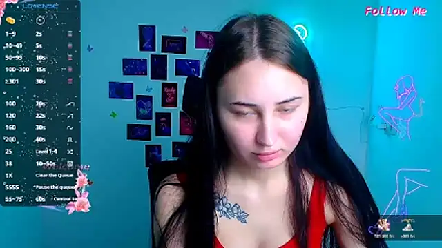 Jennifer Blum online show from November 17, 12:31 pm