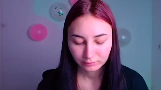 Snapshot of Jennifer_Blum chatting on February 13, 6:09 am Jennifer Blum online show from February 13, 6:09 am