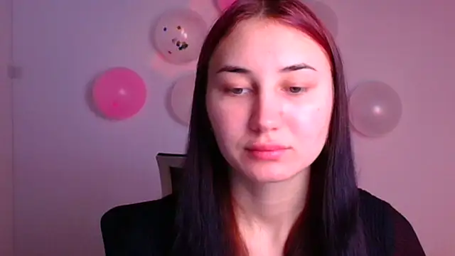Snapshot of Jennifer_Blum chatting on February 17, 6:09 am Jennifer Blum online show from February 17, 6:09 am