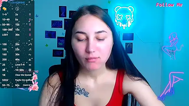 Jennifer Blum online show from November 18, 12:19 pm