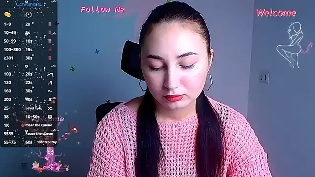 Jennifer Blum online show from November 11, 12:11 pm