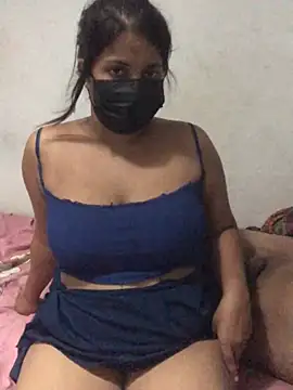 Snapshot of NOORA-GIRL chatting on February 18, 6:37 am NOORA-GIRL online show from February 18, 6:37 am