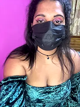 Snapshot of NOORA-GIRL chatting on October 1, 9:51 pm NOORA-GIRL online show from October 1, 9:51 pm