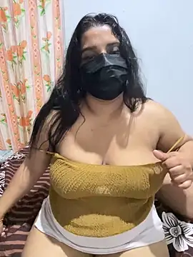 Snapshot of NOORA-GIRL chatting on May 3, 1:15 pm NOORA-GIRL online show from May 3, 1:15 pm