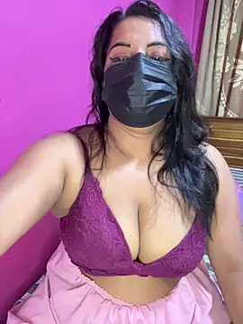 NOORA-GIRL online show from November 5, 10:57 pm