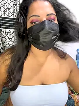 NOORA-GIRL online show from December 4, 10:09 pm