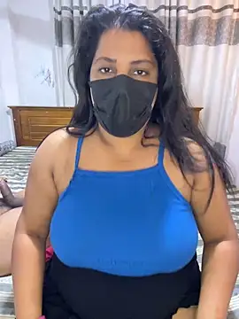 NOORA-GIRL online show from March 13, 11:21 pm