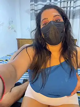 NOORA-GIRL online show from March 26, 2:43 am