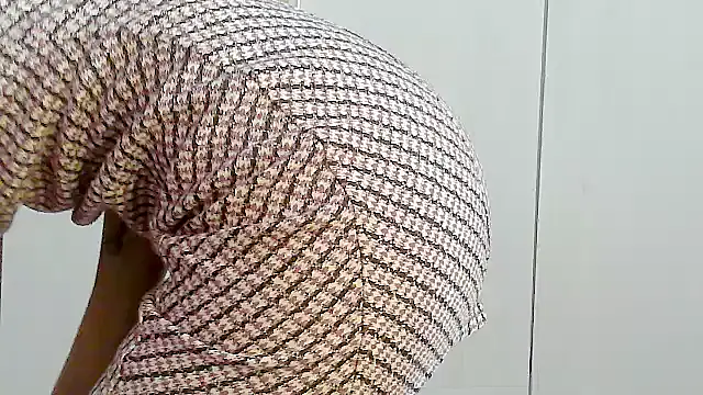 Destiny Desire online show from March 31, 5:04 pm