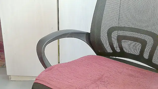 Destiny Desire online show from February 19, 8:11 am