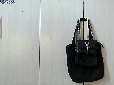 Destiny Desire online show from October 24, 4:39 pm