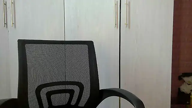 Destiny Desire online show from January 7, 6:57 pm