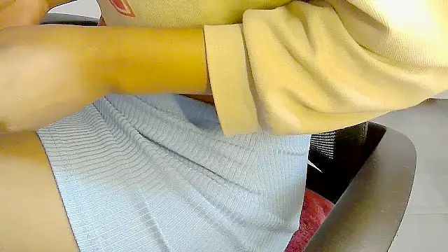 Destiny Desire online show from April 6, 8:32 pm