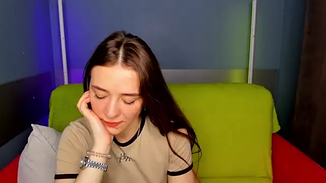 Snapshot of VasilisaTheWiseX chatting on June 14, 1:46 am VasilisaTheWiseX online show from June 14, 1:46 am