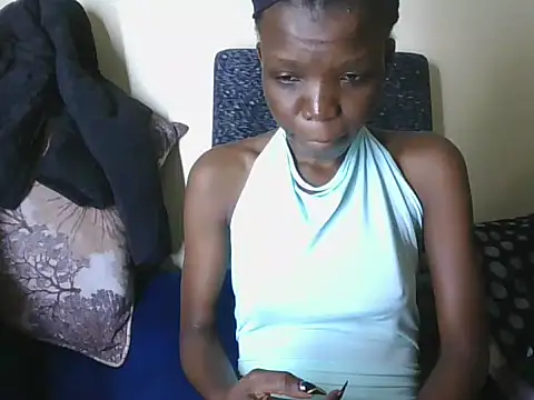 Snapshot of Baddie_Floxxy chatting on May 18, 4:34 pm Baddie Floxxy online show from May 18, 4:34 pm