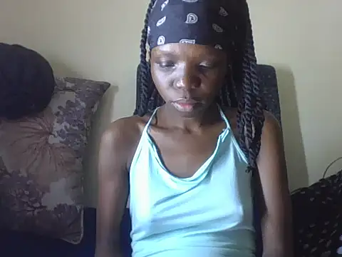 Snapshot of Baddie_Floxxy chatting on May 22, 5:44 pm Baddie Floxxy online show from May 22, 5:44 pm