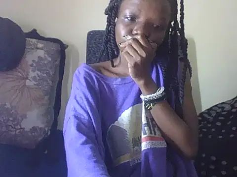 Snapshot of Baddie_Floxxy chatting on May 24, 1:49 am Baddie Floxxy online show from May 24, 1:49 am