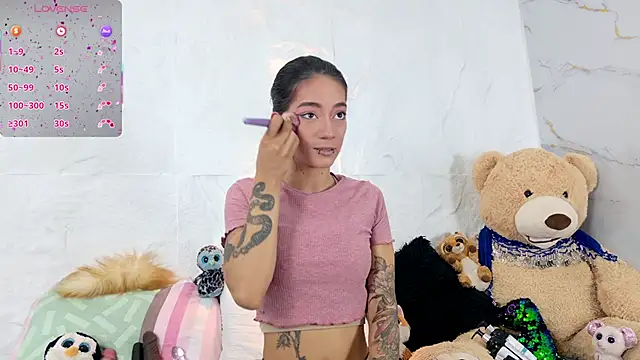 zorravioletta1 online show from September 18, 12:30 pm