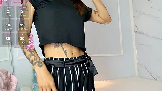 zorravioletta1 online show from April 14, 11:59 am