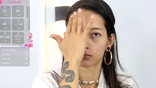 zorravioletta1 online show from April 22, 12:45 pm