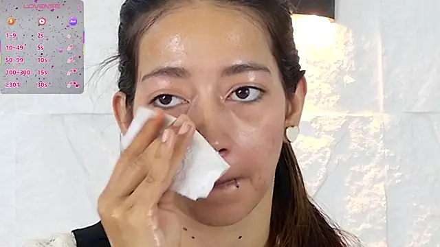 zorravioletta1 online show from November 26, 1:22 pm