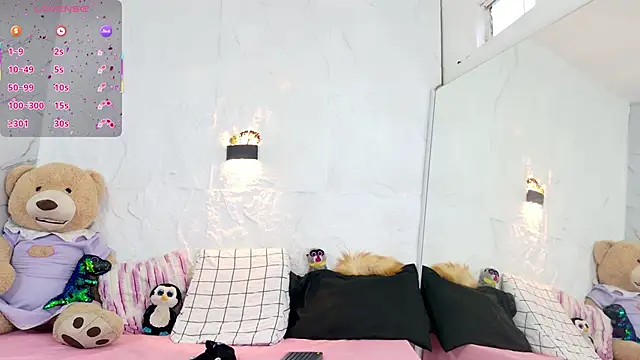 zorravioletta1 online show from December 4, 12:04 pm