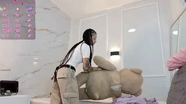 zorravioletta1 online show from March 24, 11:43 am