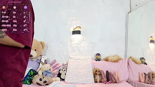 zorravioletta1 online show from December 3, 11:42 am